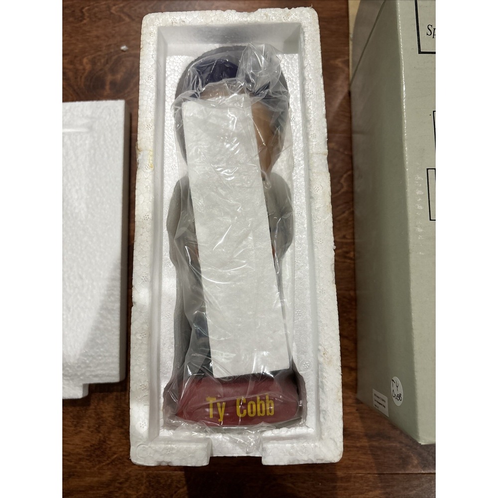 Vintage 1992 Ty Cobb SAM'S Limited Edition Bobbing Head Doll Detroit Tigers NIB - Picture 3 of 10